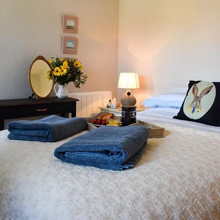 Holiday home Rosslyn House *